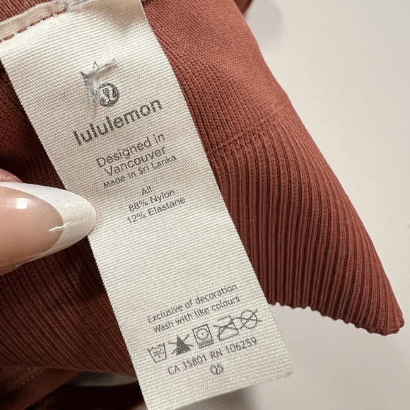 Lululemon 🍋 Ebb To Street Bra Size 4 - Picture 9 of 9